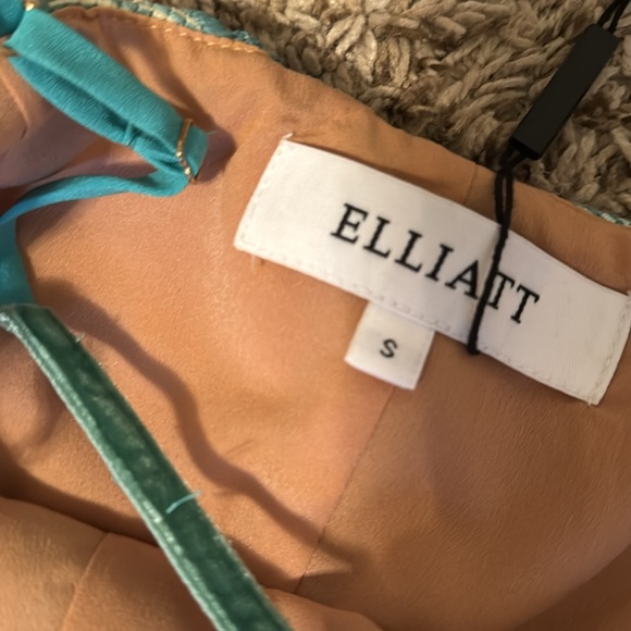 Elliatt Era Dress new with tags size small - Picture 7 of 7